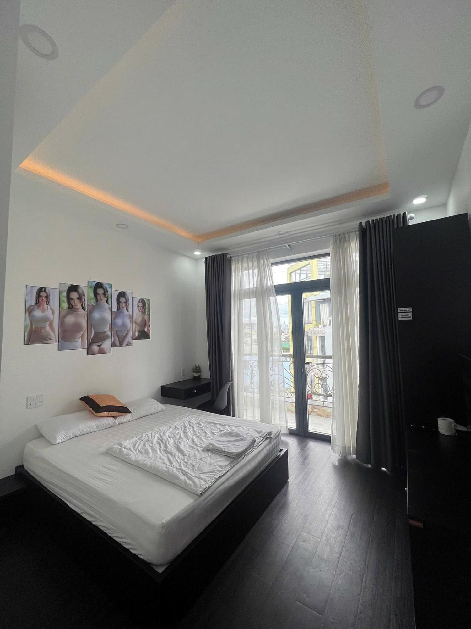 Victoria Hotel 2*