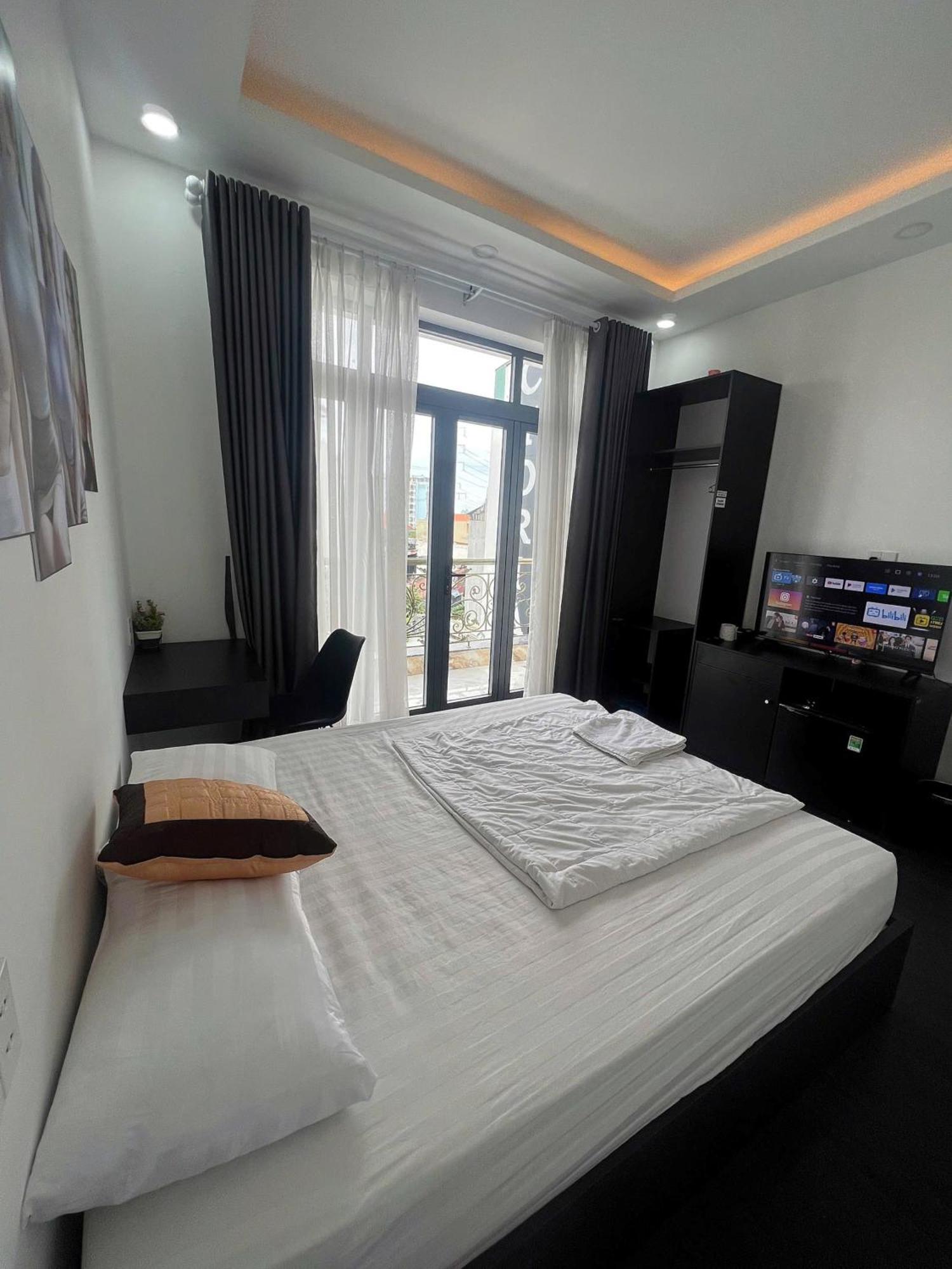 Victoria Hotel Ho Chi Minh City